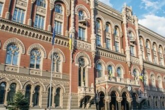 Нацбанк впроваджує новий пакет пом'якшення валютних обмежень