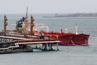 В’єтнам почав закупляти в Росії нафтохімічну сировину