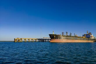 Мита Трампа змусили Індію зупинити закупівлю російської нафти