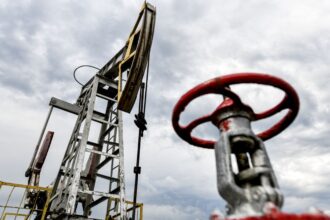 Дефіцит бюджету Росії перевищив річний план