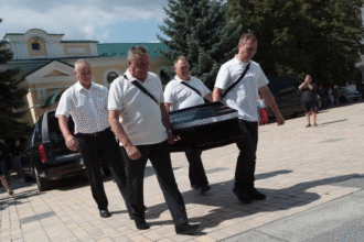 У Києві попрощалися із закатованою у полоні РФ українською журналісткою