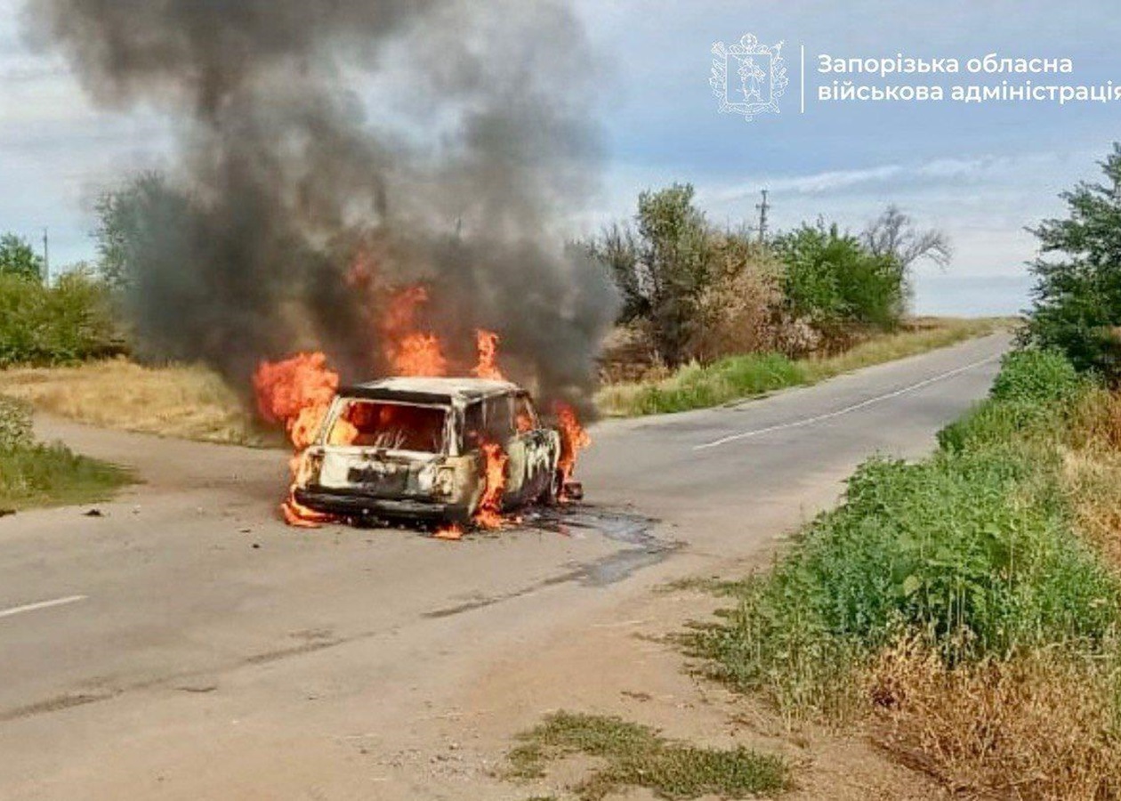 Росіяни вбили дроном двох цивільних під Запоріжжям
