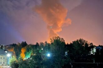 У Росії дрони атакували НПЗ - соцмережі