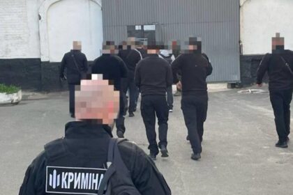 Смерть у Київському СІЗО: судитимуть 5 ув’язнених і 4 службовців установи