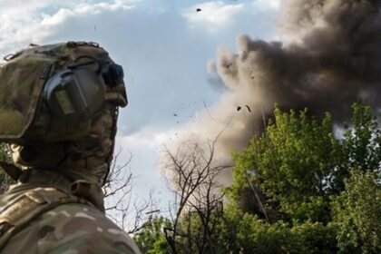 СюжетПідсумки 12.8: Азов у Покровську і база для саміту