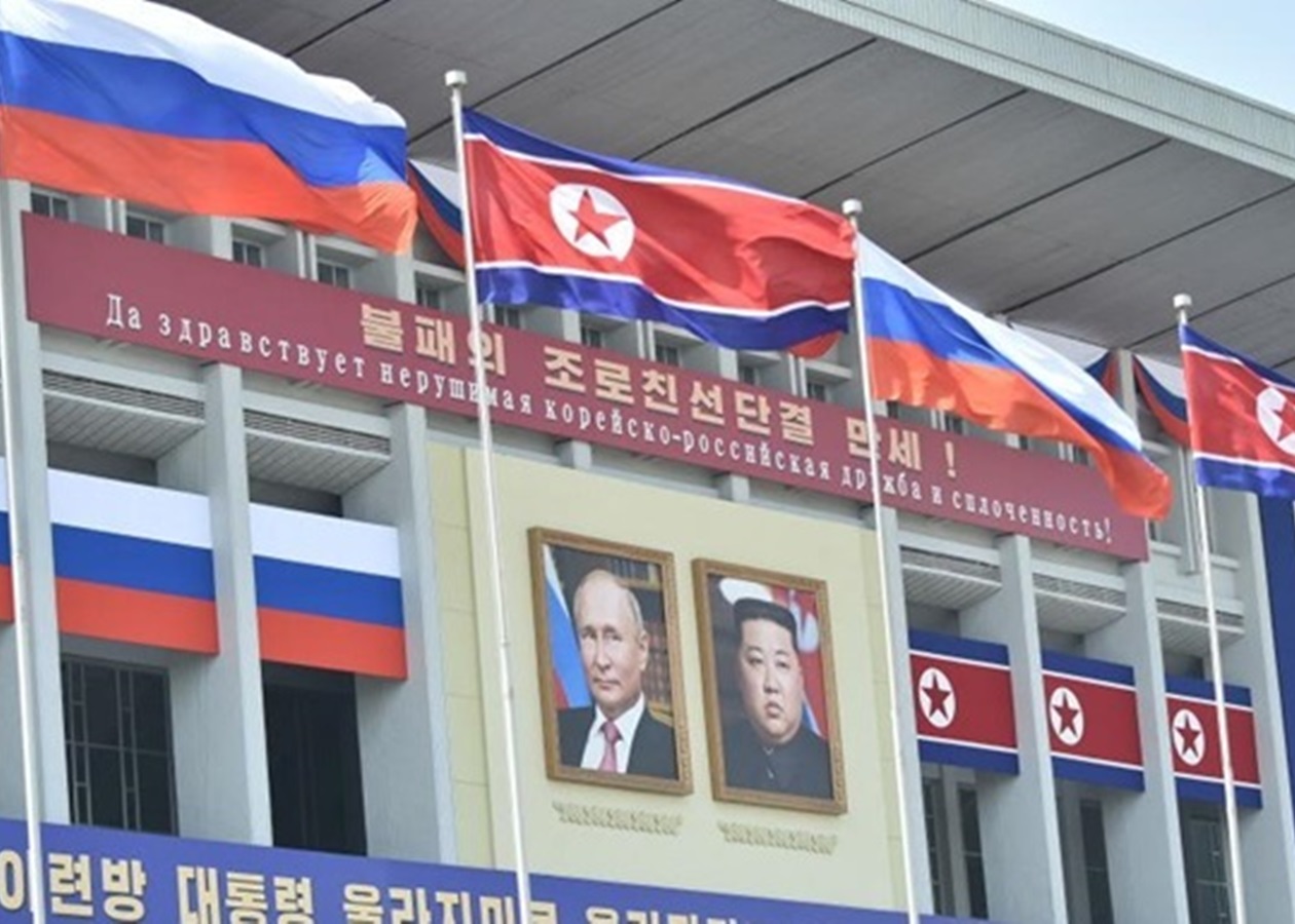 Путін радився з Кім Чен Ином перед зустріччю з Трампом