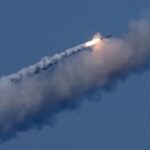 РФ атакувала балістикою житловий район Харкова