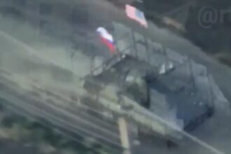 Росіяни показали "трофейний" БТР з прапором США