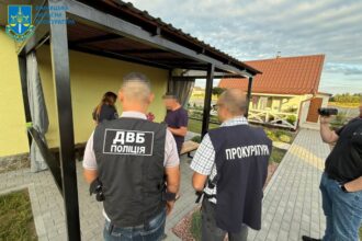 На Вінниччині 19 посадовців отримали підозри