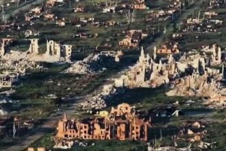 Груда каміння: військові показали, як виглядає Вовчанськ